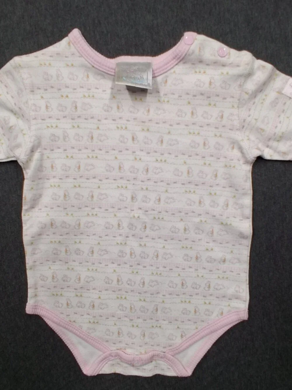 Little Treasure infant girls onesie size 6/9 months Pink, gold and white New wi